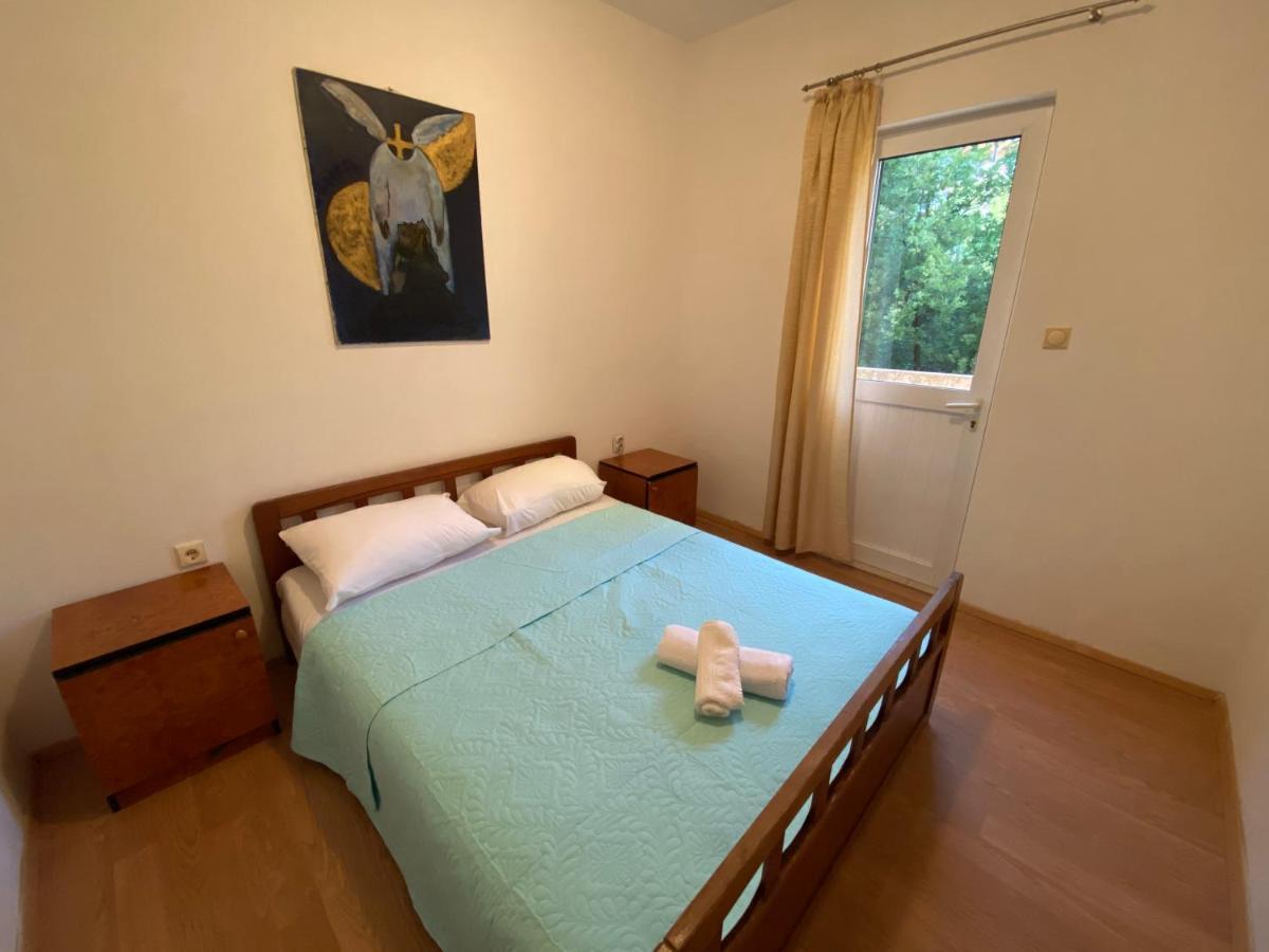 Apartments Mandarina Garden Petrovac Eksteriør bilde
