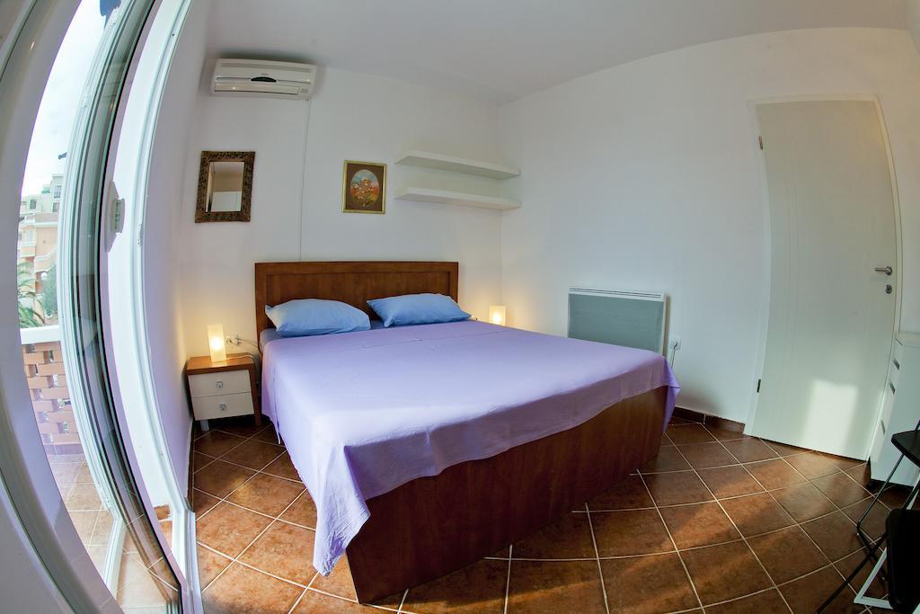 Apartments Mandarina Garden Petrovac Rom bilde