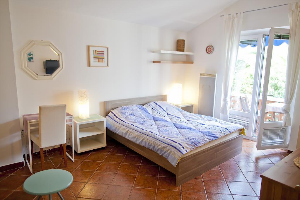 Apartments Mandarina Garden Petrovac Rom bilde