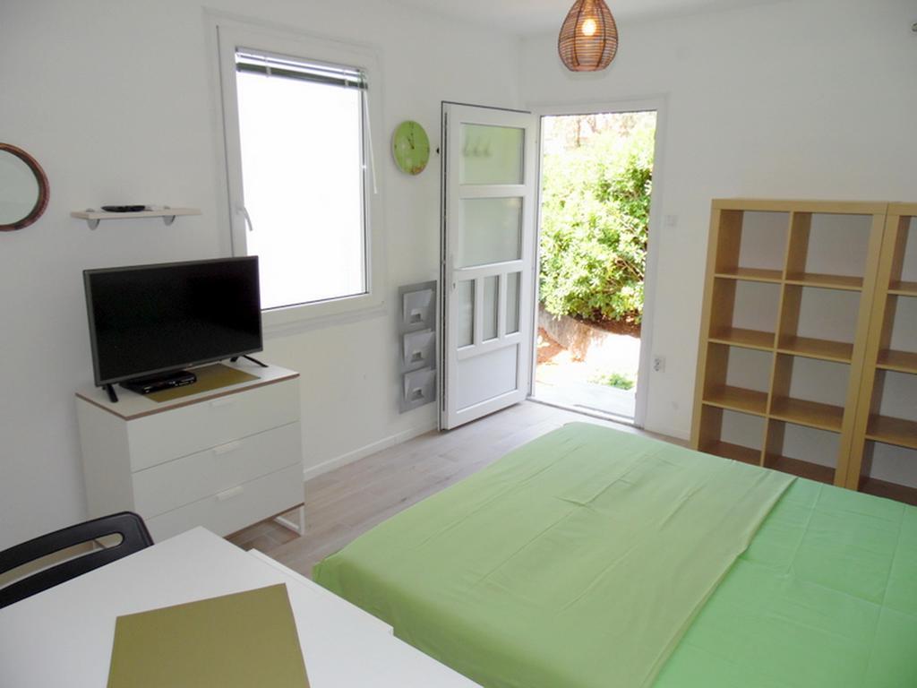 Apartments Mandarina Garden Petrovac Rom bilde